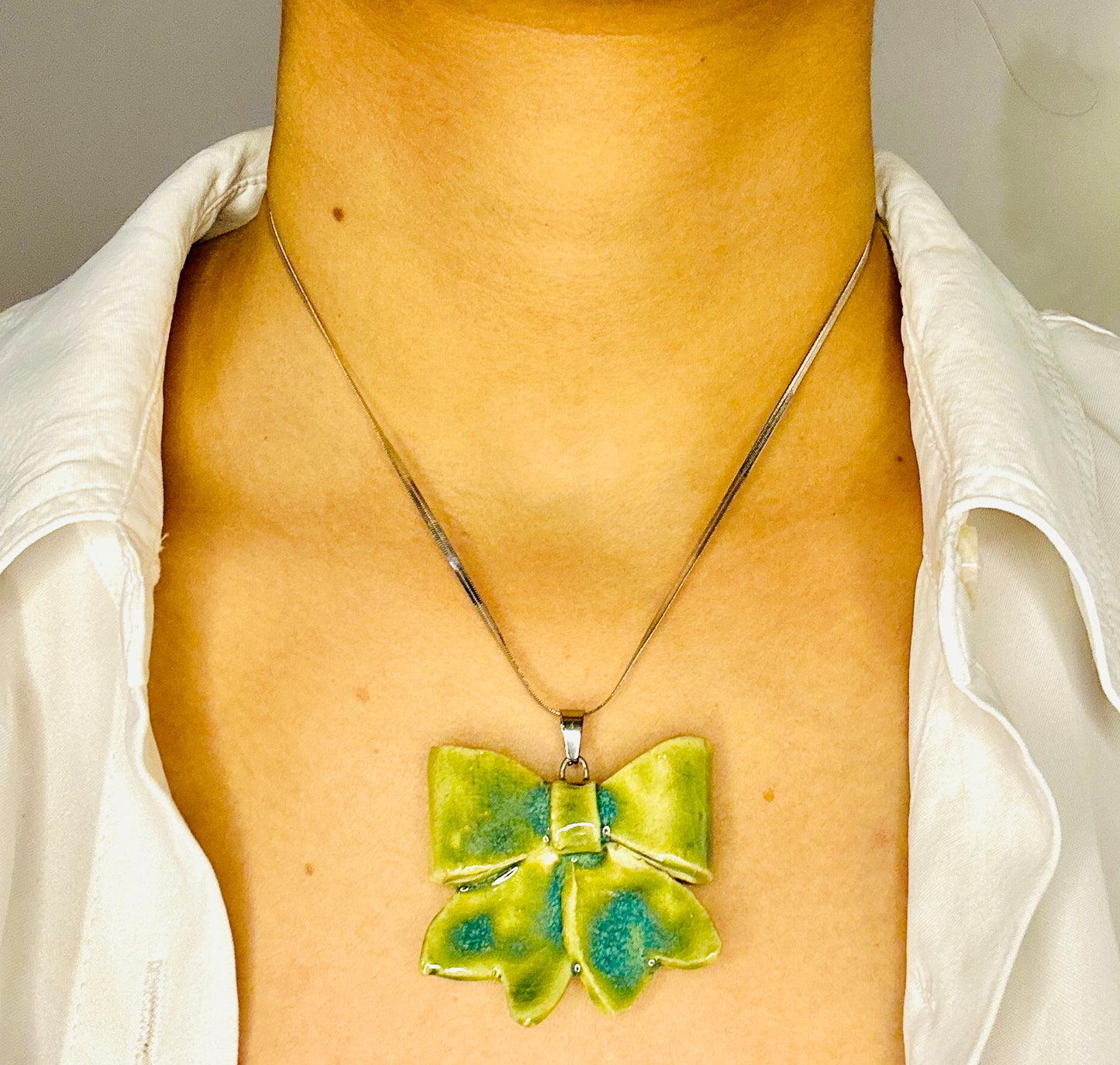 Beautifully Handcrafted Green Ceramic Necklace