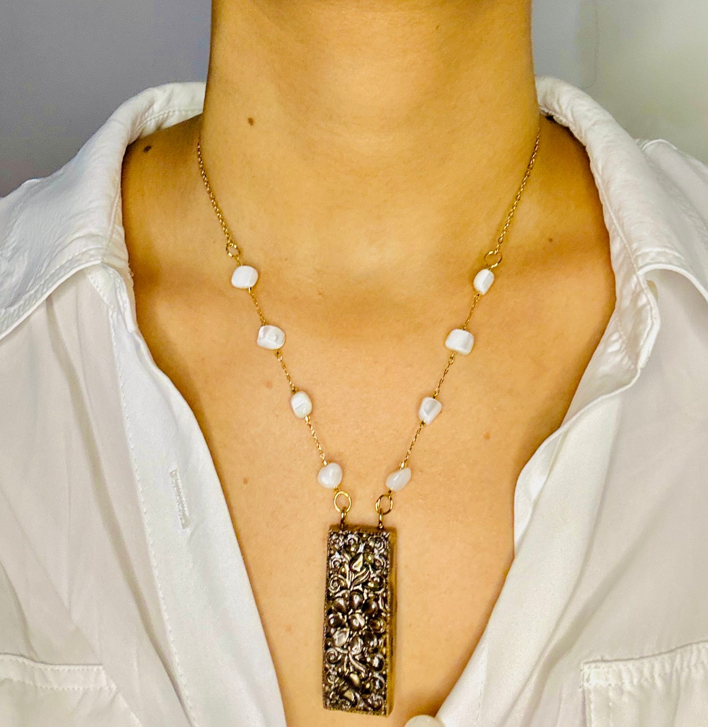Beautifully Handcrafted Dark Bronze Necklace